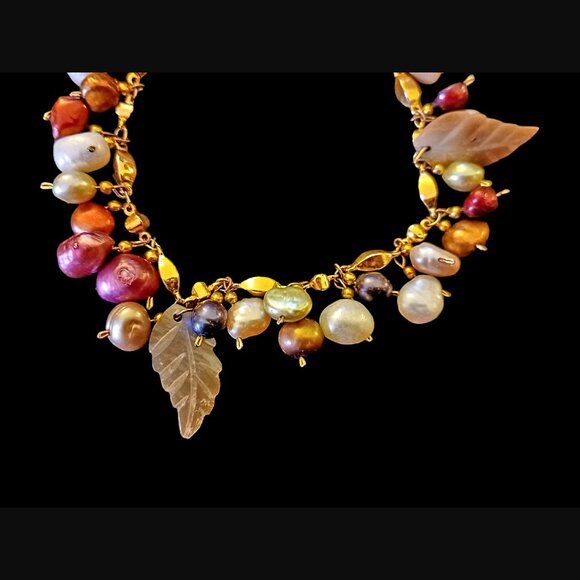 Natural Multicolor Mother Of Pearl Lead Gold Tone 7.5" Bracelet - Picture 7 of 7